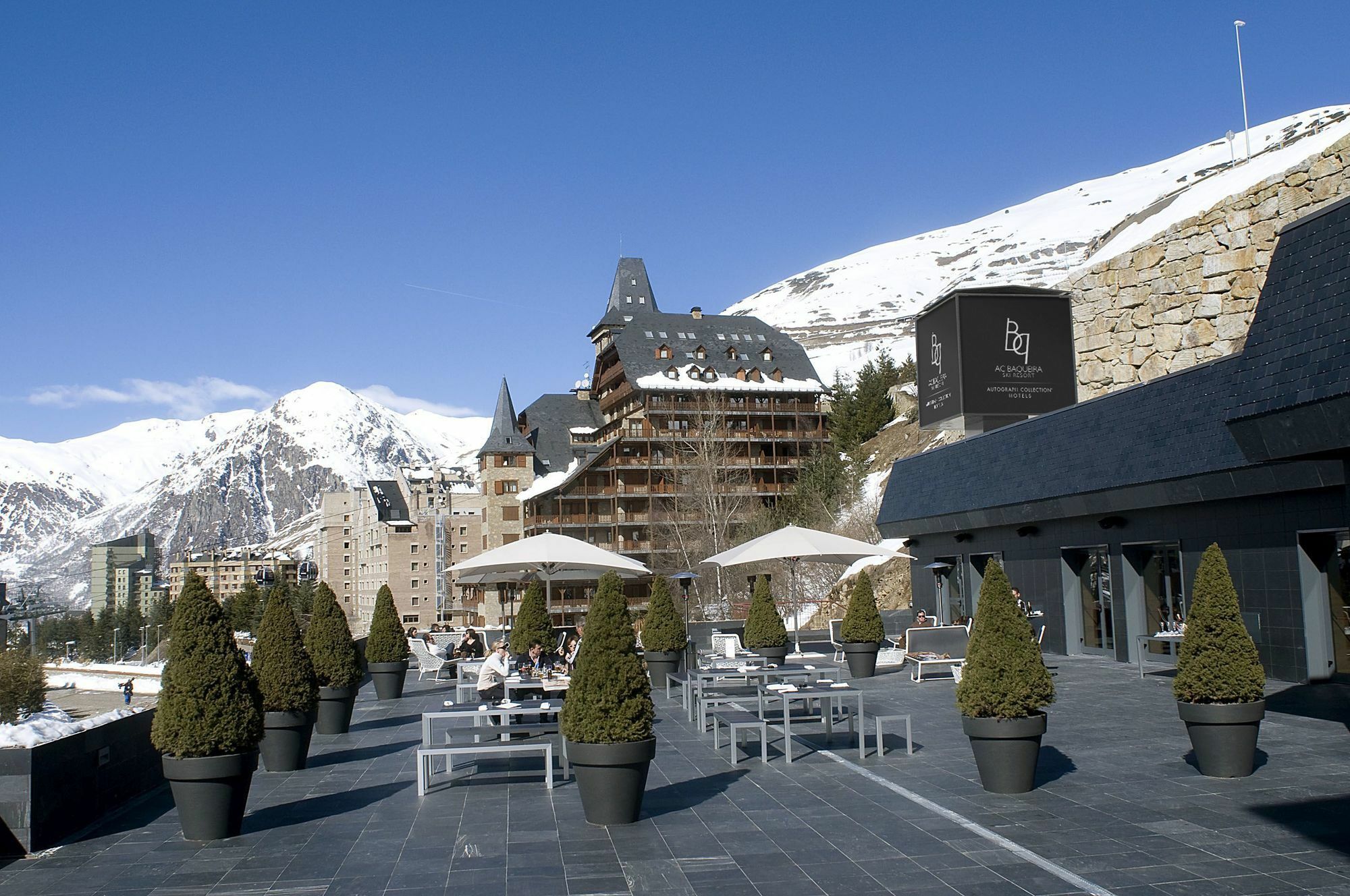 Hotel Ac Baqueira Ski Resort, Autograph Collection Baqueira Beret Bagian luar foto